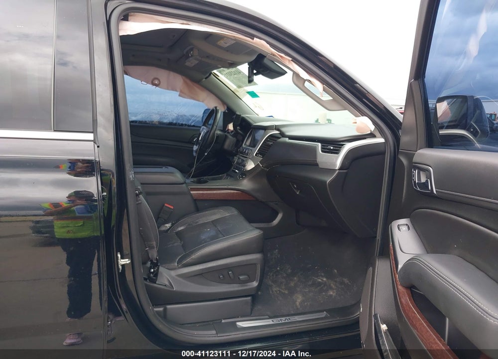 2020 GMC YUKON 2WD SLT VIN: 1GKS1BKC3LR205440