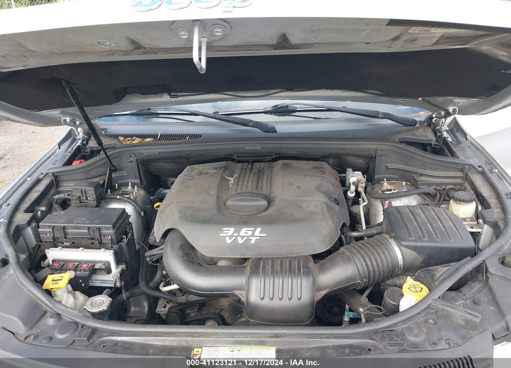 2012 JEEP GRAND CHEROKEE LAREDO VIN: 1C4RJEAG4CC223044