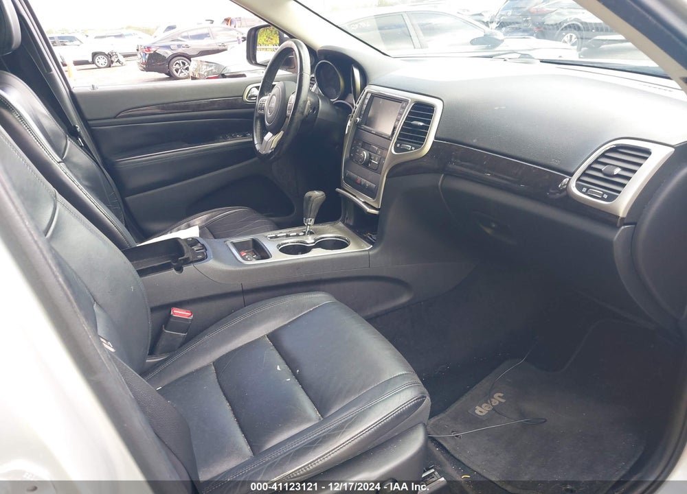 2012 JEEP GRAND CHEROKEE LAREDO VIN: 1C4RJEAG4CC223044