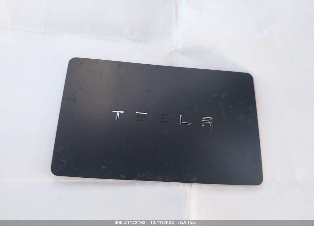 2019 TESLA MODEL 3 LONG RANGE/PERFORMANCE VIN: 5YJ3E1EB8KF208842