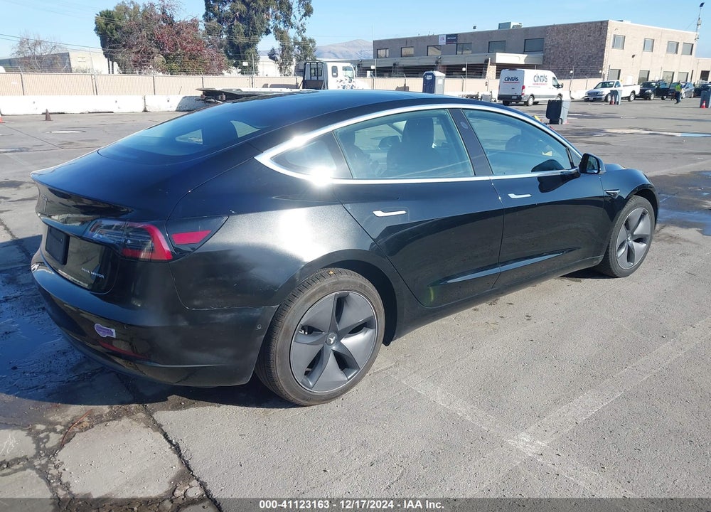 2019 TESLA MODEL 3 LONG RANGE/PERFORMANCE VIN: 5YJ3E1EB8KF208842