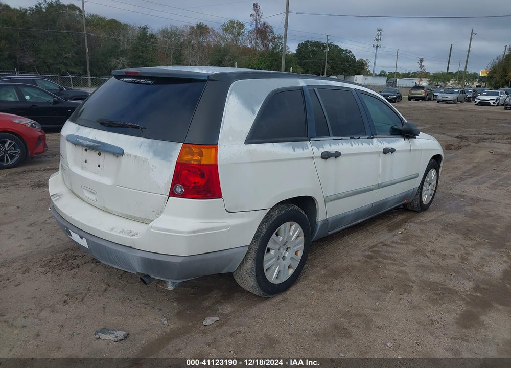 2005 CHRYSLER PACIFICA VIN: 2C4GM48L25R556770