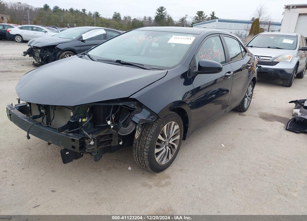 2019 TOYOTA COROLLA XLE VIN: 2T1BURHE6KC221998