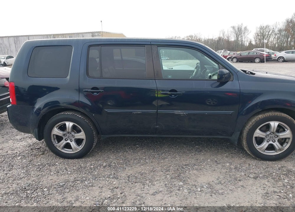 2012 HONDA PILOT EX-L VIN: 5FNYF4H56CB064154
