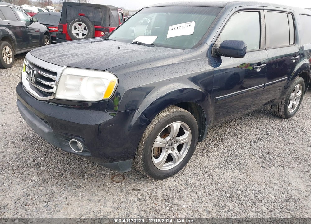 2012 HONDA PILOT EX-L VIN: 5FNYF4H56CB064154