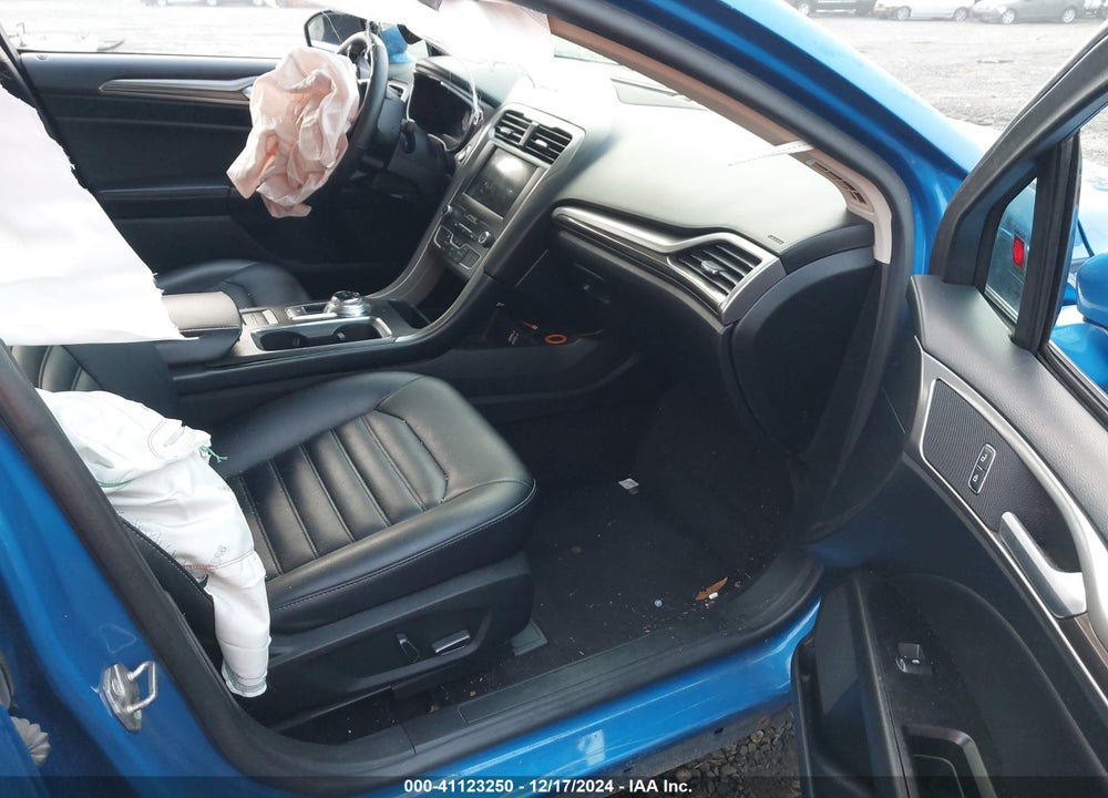 2020 FORD FUSION VIN: 3FA6P0CDXLR138580