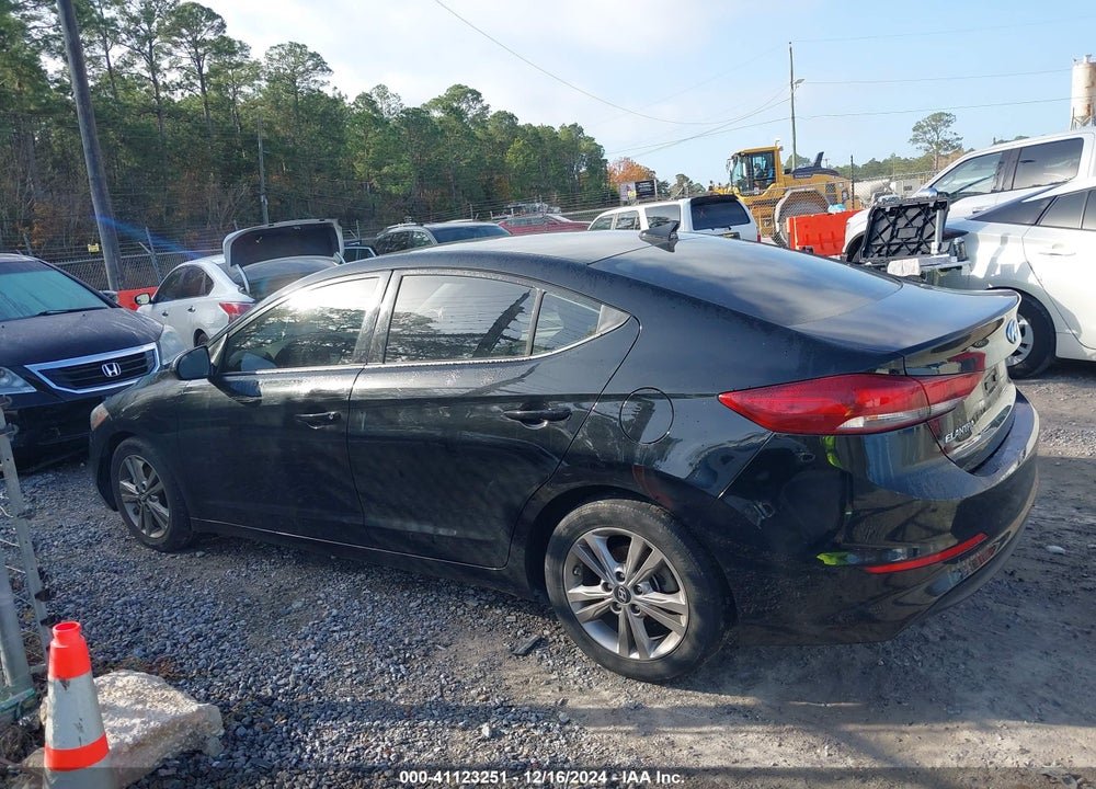 2018 HYUNDAI ELANTRA SEL VIN: 5NPD84LF2JH304047