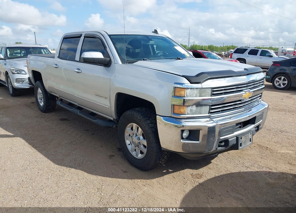 2015 CHEVROLET SILVERADO 2500HD LT VIN: 1GC1KVEG8FF586745