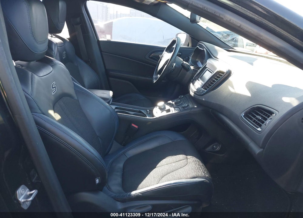 2015 CHRYSLER 200 S VIN: 1C3CCCBB3FN684210