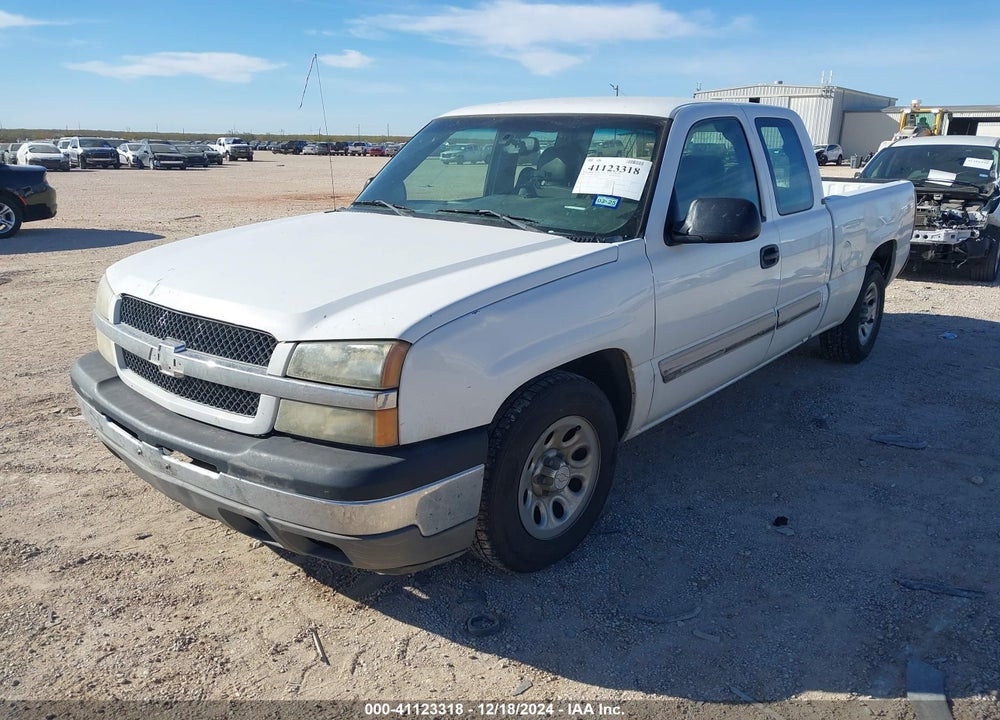 2005 CHEVROLET SILVERADO 1500 LS VIN: 2GCEC19V351366810