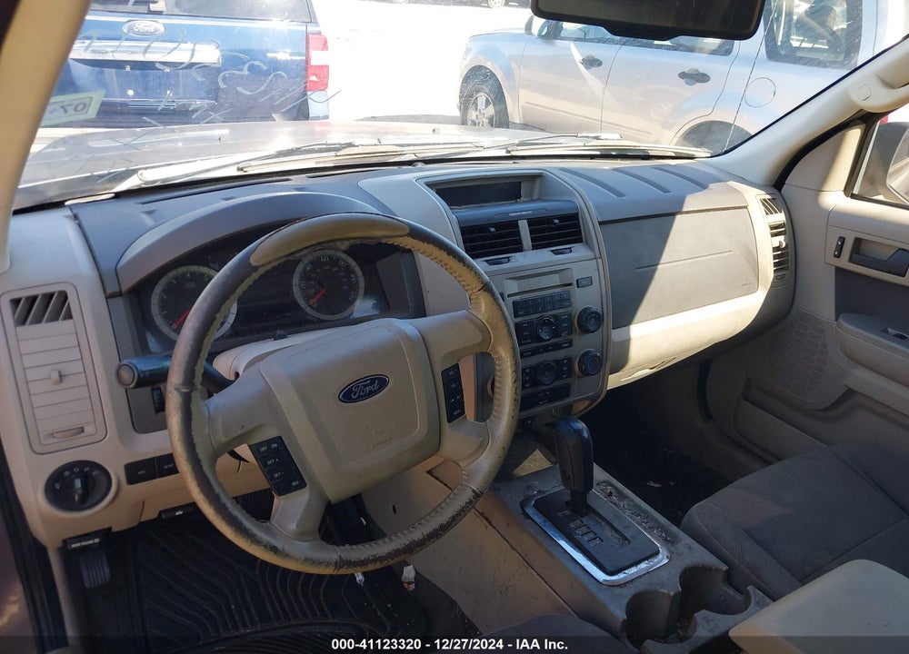 2010 FORD ESCAPE XLT VIN: 1FMCU0D75AKA29956