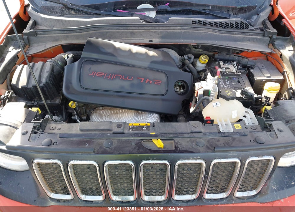 2020 JEEP RENEGADE SPORT FWD VIN: ZACNJAAB8LPL06593
