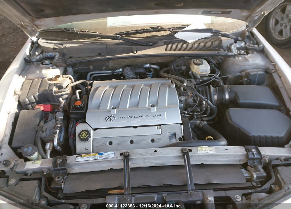 2001 OLDSMOBILE AURORA 4.0 VIN: 1G3GS64C514109953