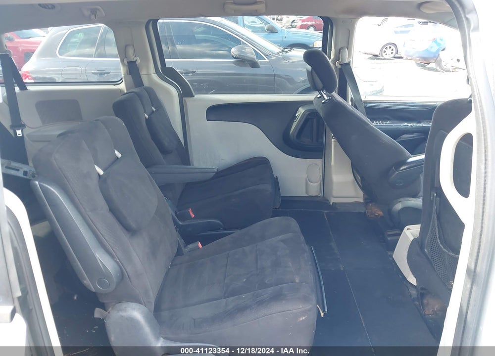 2011 DODGE GRAND CARAVAN MAINSTREET VIN: 2D4RN3DG2BR668783