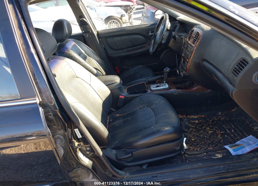 2003 HYUNDAI SONATA GLS/LX VIN: KMHWF35H23A892237