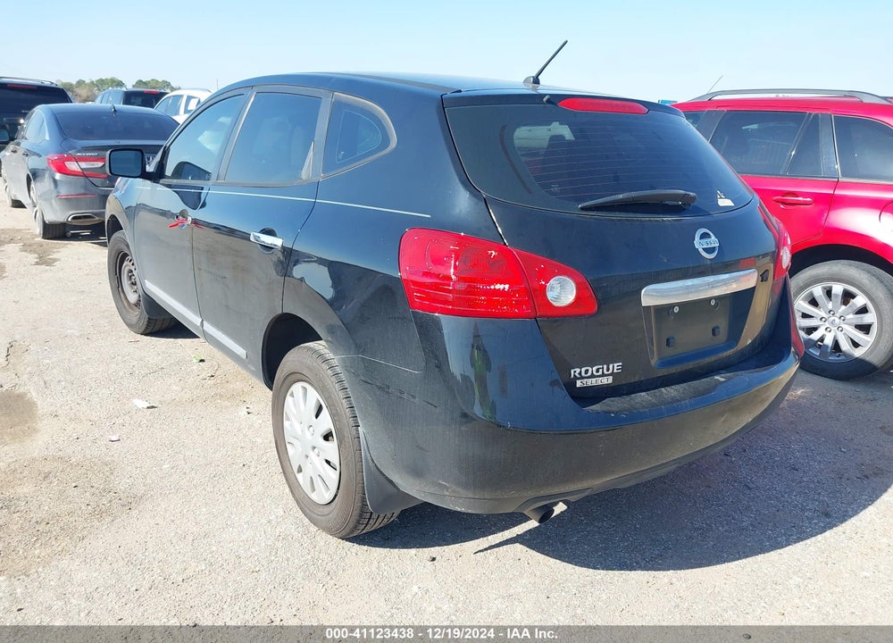 2014 NISSAN ROGUE SELECT S VIN: JN8AS5MT4EW612257