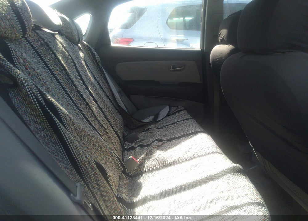 2009 HYUNDAI ELANTRA GLS VIN: KMHDU46DX9U707034