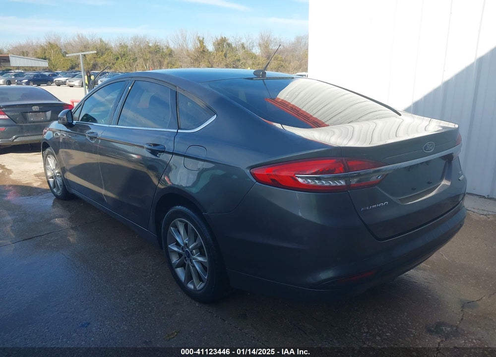 2017 FORD FUSION SE VIN: 3FA6P0HD4HR321795