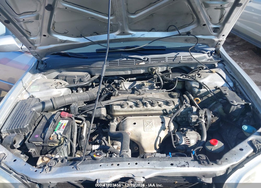 2002 HONDA ACCORD 2.3 LX VIN: JHMCG56492C005455