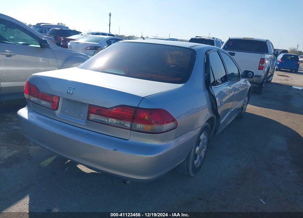 2002 HONDA ACCORD 2.3 LX VIN: JHMCG56492C005455