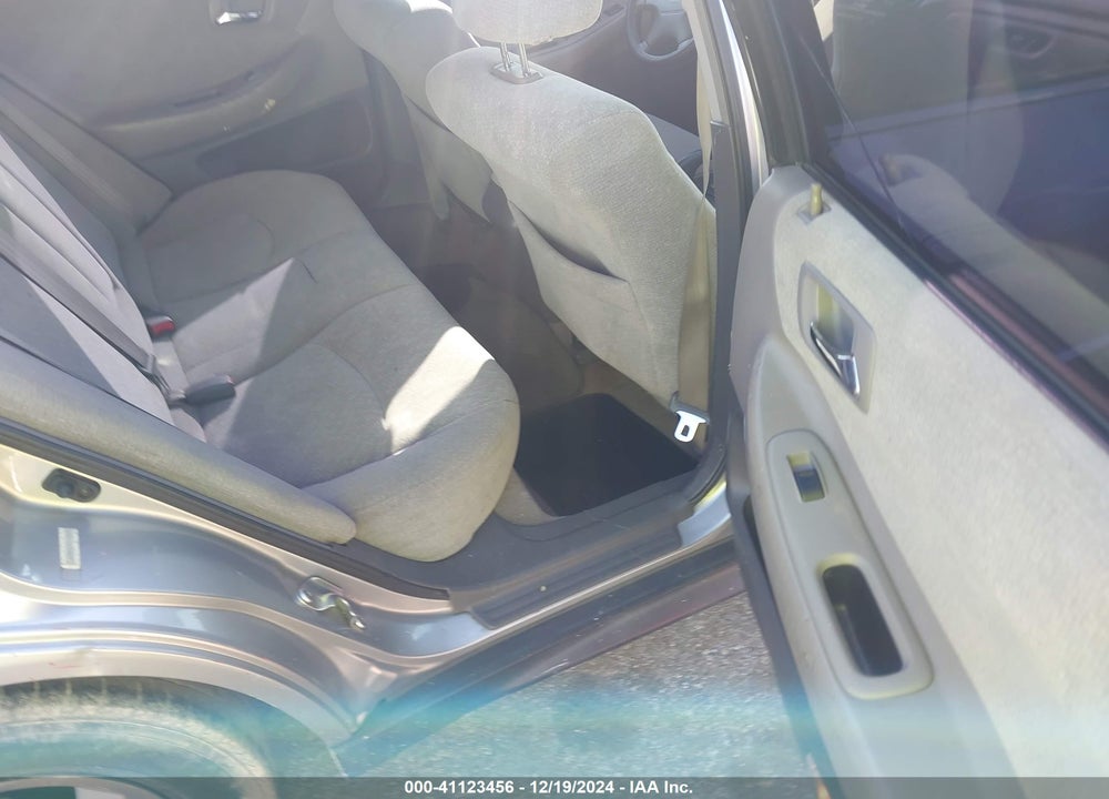 2002 HONDA ACCORD 2.3 LX VIN: JHMCG56492C005455
