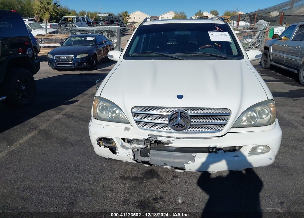 2005 MERCEDES-BENZ ML 350 4MATIC VIN: 4JGAB57E35A524558