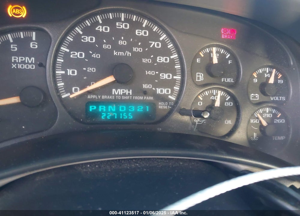 2002 GMC YUKON SLT VIN: 1GKEC13Z32R260666