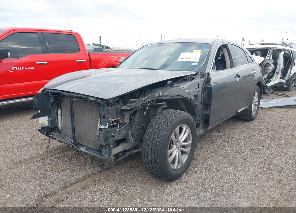 2017 INFINITI QX70 VIN: JN8CS1MU0HM143422