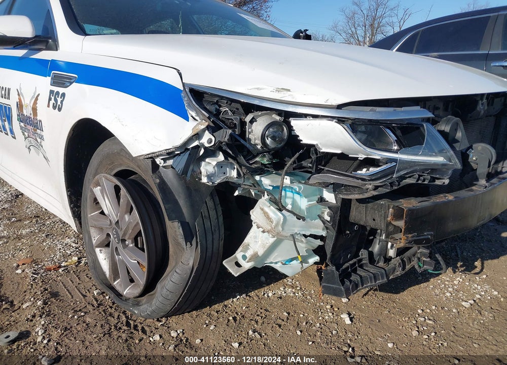 2020 KIA OPTIMA VIN: 5XXGT4L31LG427256