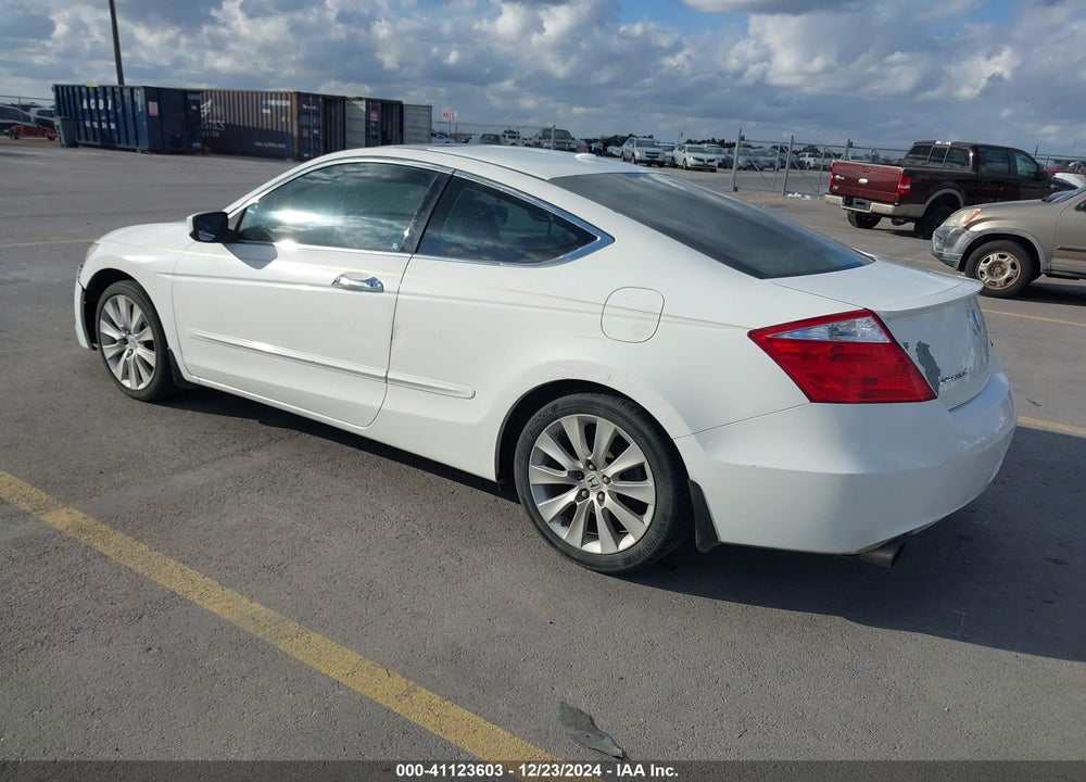 2010 HONDA ACCORD 3.5 EX-L VIN: 1HGCS2B82AA002917