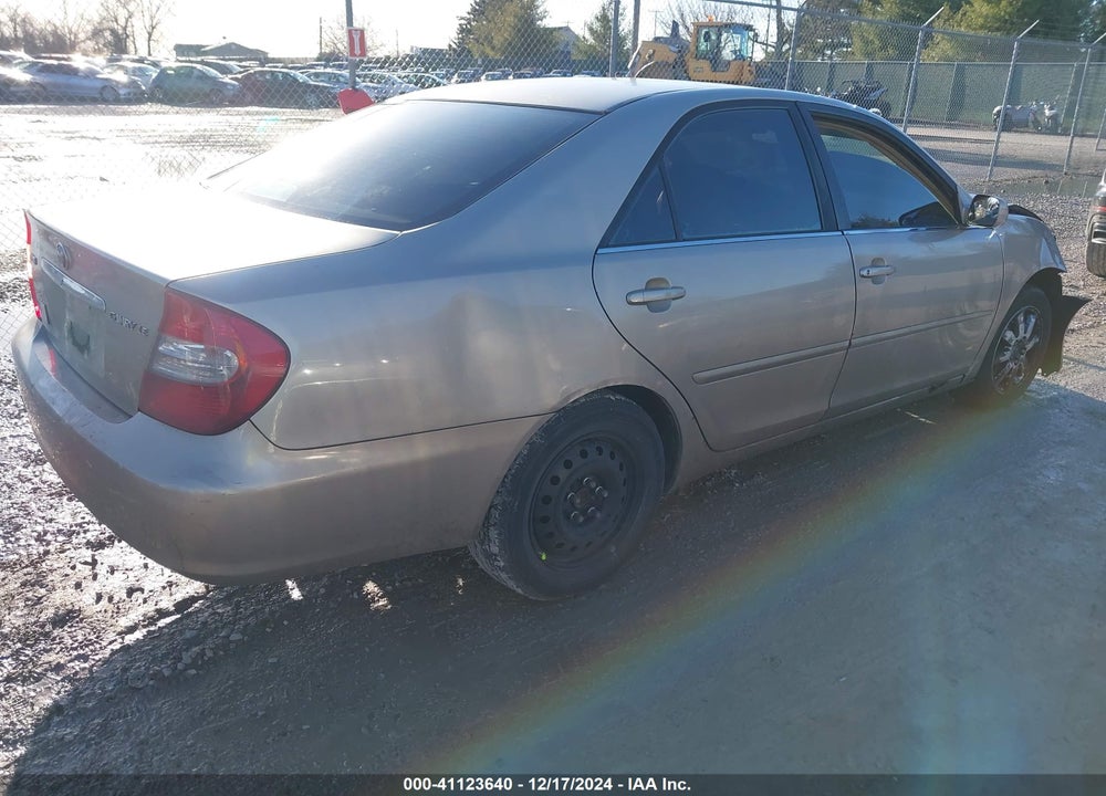 2004 TOYOTA CAMRY LE VIN: 4T1BE32KX4U864073