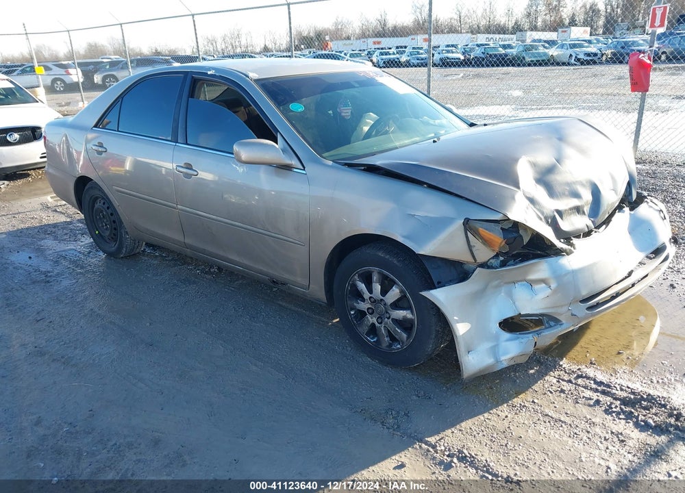 2004 TOYOTA CAMRY LE VIN: 4T1BE32KX4U864073