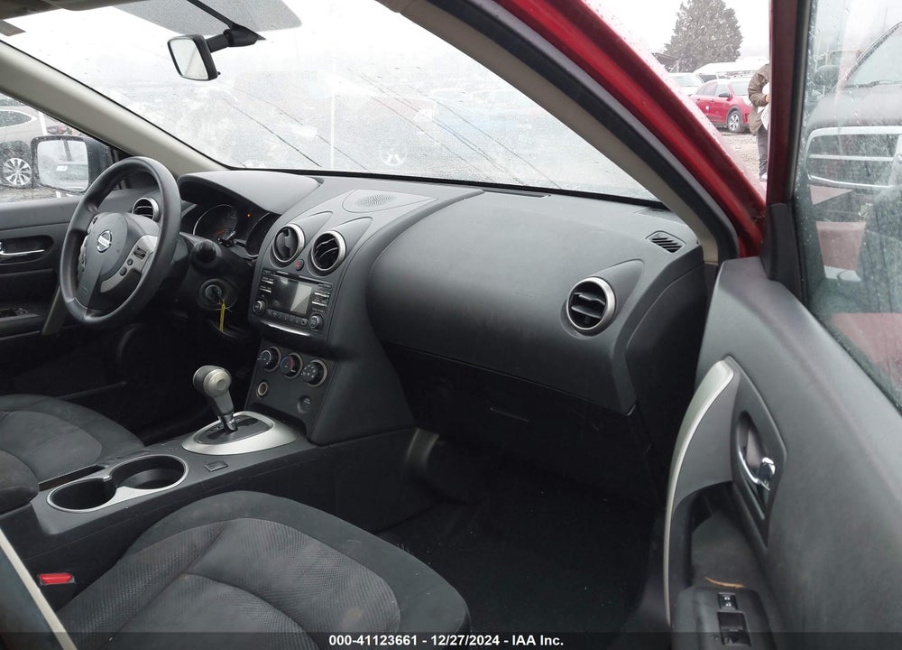 2014 NISSAN ROGUE SELECT S VIN: JN8AS5MV2EW710933