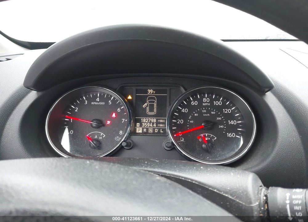 2014 NISSAN ROGUE SELECT S VIN: JN8AS5MV2EW710933