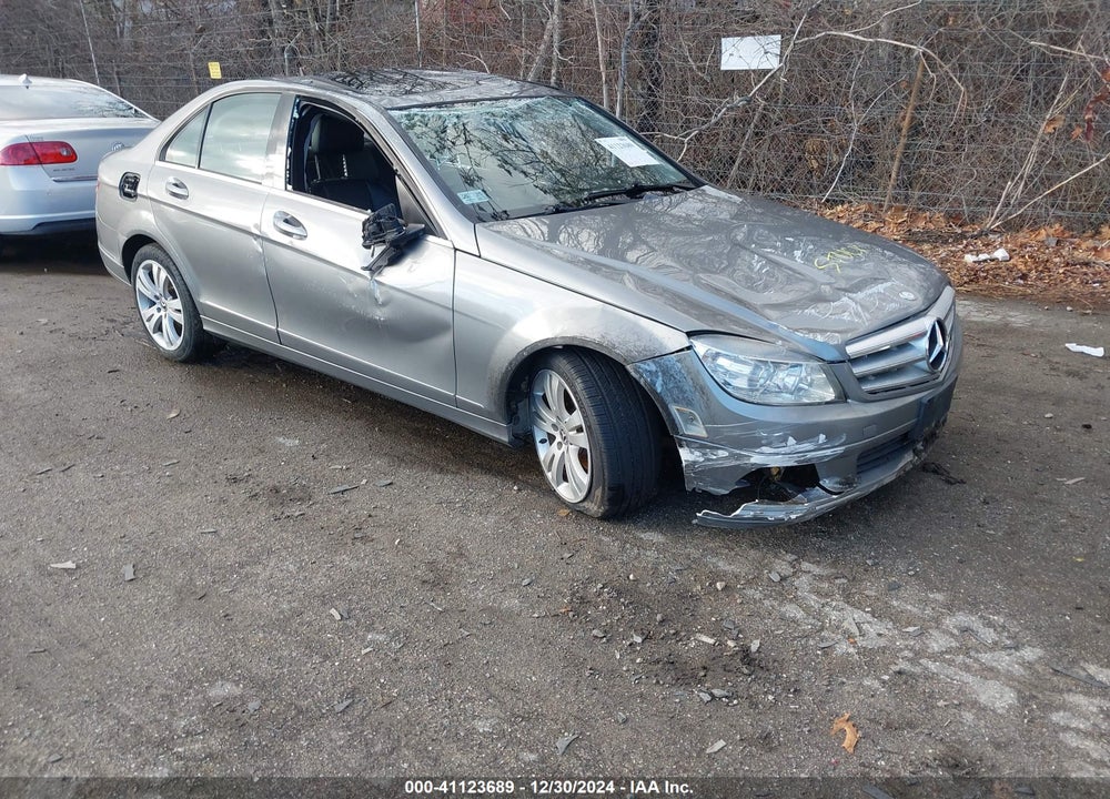 2011 MERCEDES-BENZ C 300 LUXURY 4MATIC/SPORT 4MATIC VIN: WDDGF8BB6BR150483