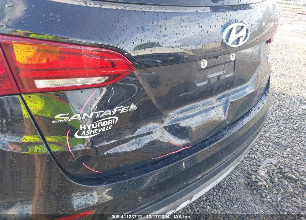 2017 HYUNDAI SANTA FE SPORT 2.4L VIN: 5XYZUDLBXHG389543