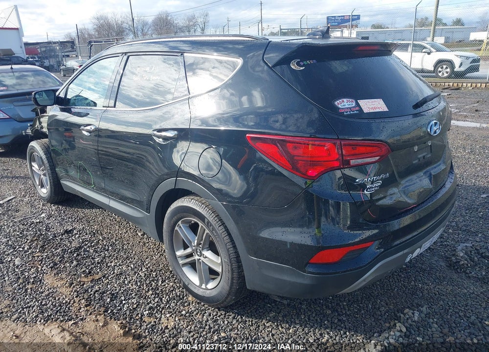 2017 HYUNDAI SANTA FE SPORT 2.4L VIN: 5XYZUDLBXHG389543