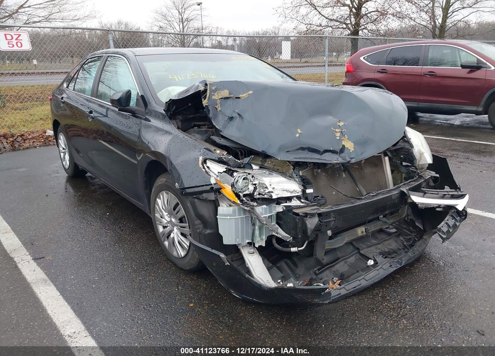 2016 TOYOTA CAMRY LE VIN: 4T4BF1FK3GR564168