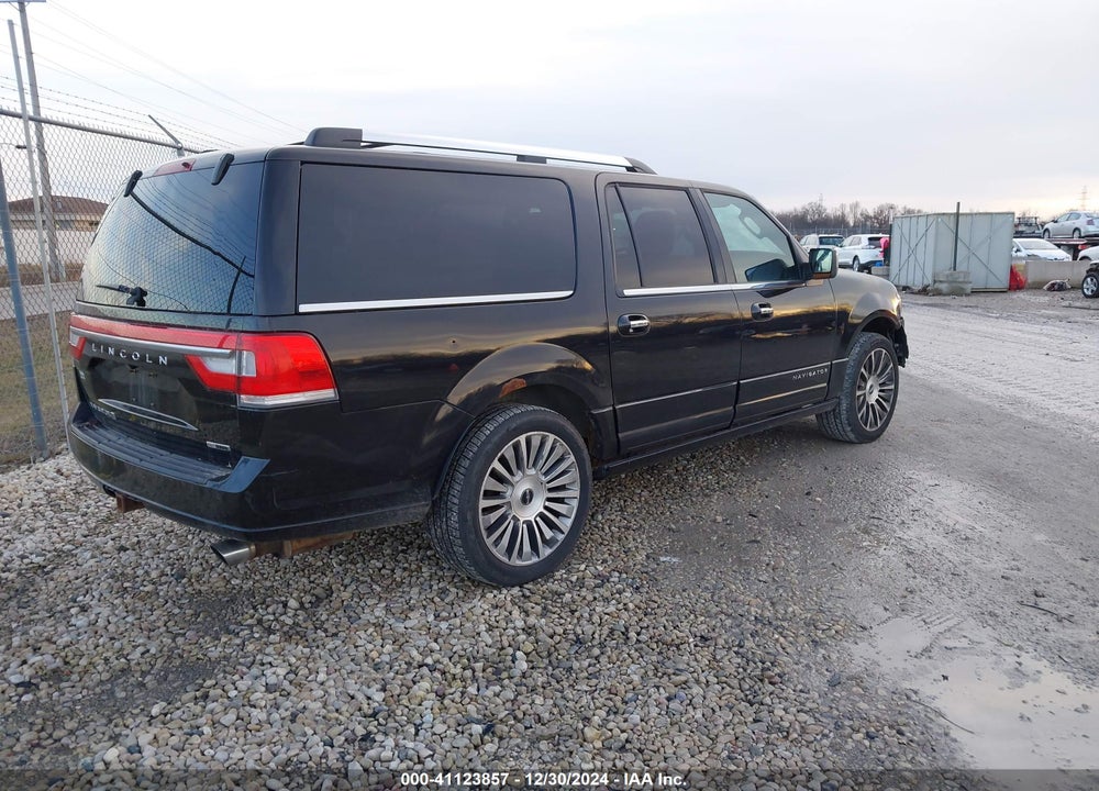 2015 LINCOLN NAVIGATOR L VIN: 5LMJJ3JT3FEJ10170