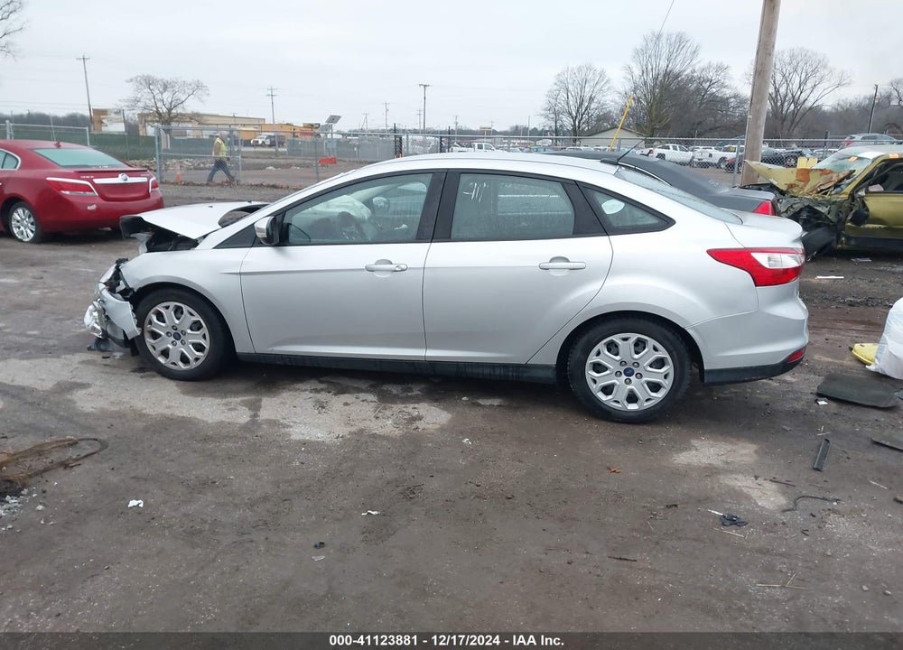 2014 FORD FOCUS VIN: 1FADP3F24EL364490