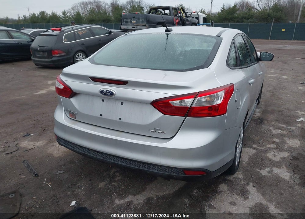 2014 FORD FOCUS VIN: 1FADP3F24EL364490