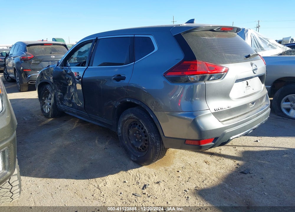 2017 NISSAN ROGUE S VIN: KNMAT2MV4HP543898