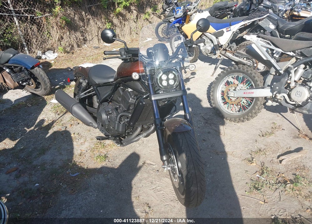 2022 HONDA CMX1100 D VIN: JH2SC8319NK101835