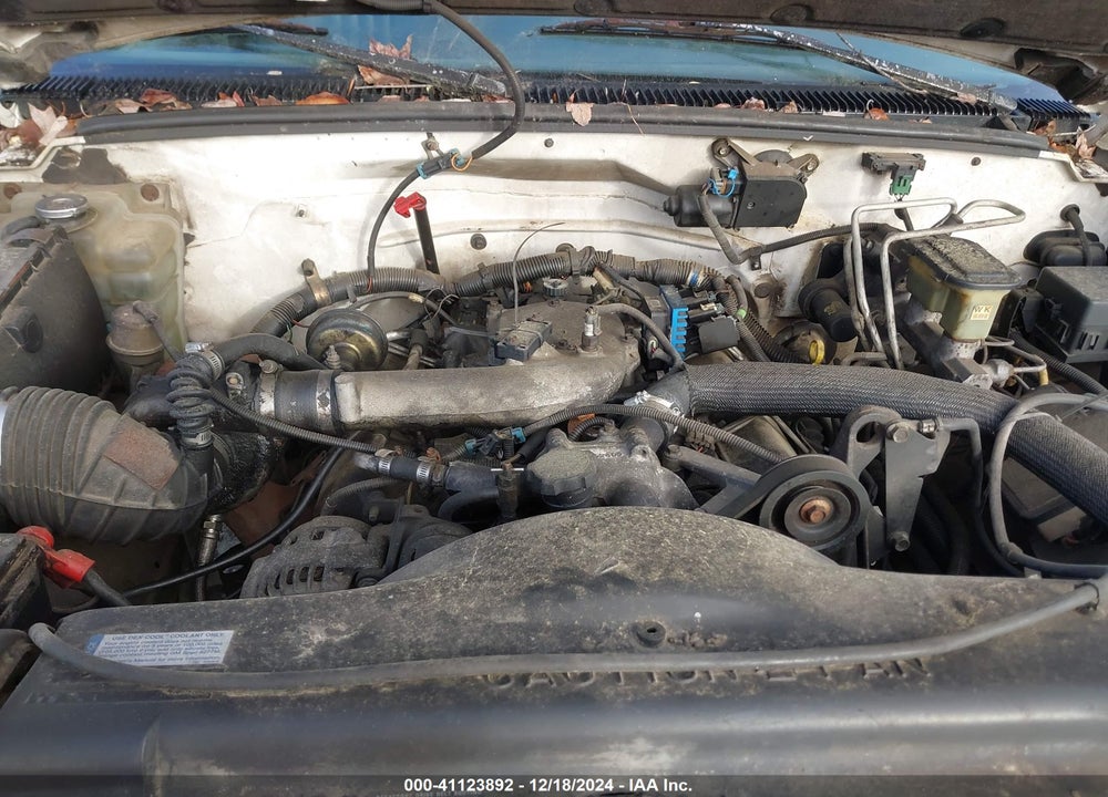 1996 CHEVROLET GMT-400 C2500 VIN: 1GCFC24S2TZ133089