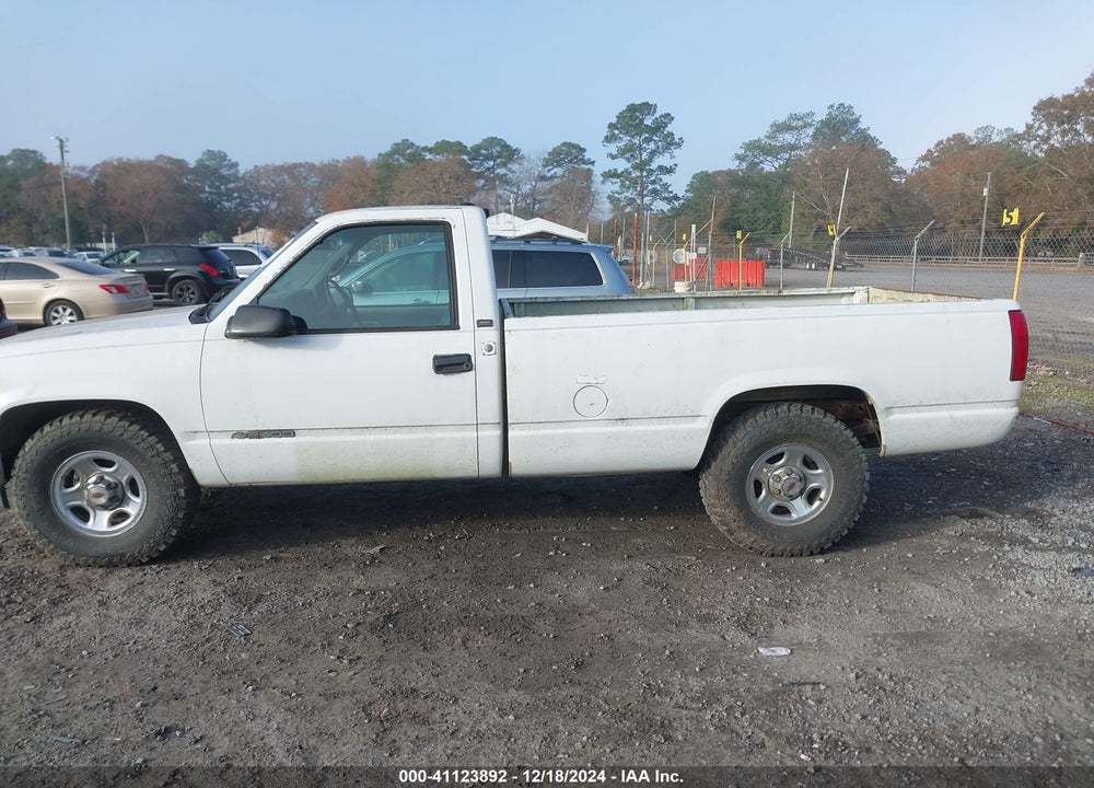 1996 CHEVROLET GMT-400 C2500 VIN: 1GCFC24S2TZ133089