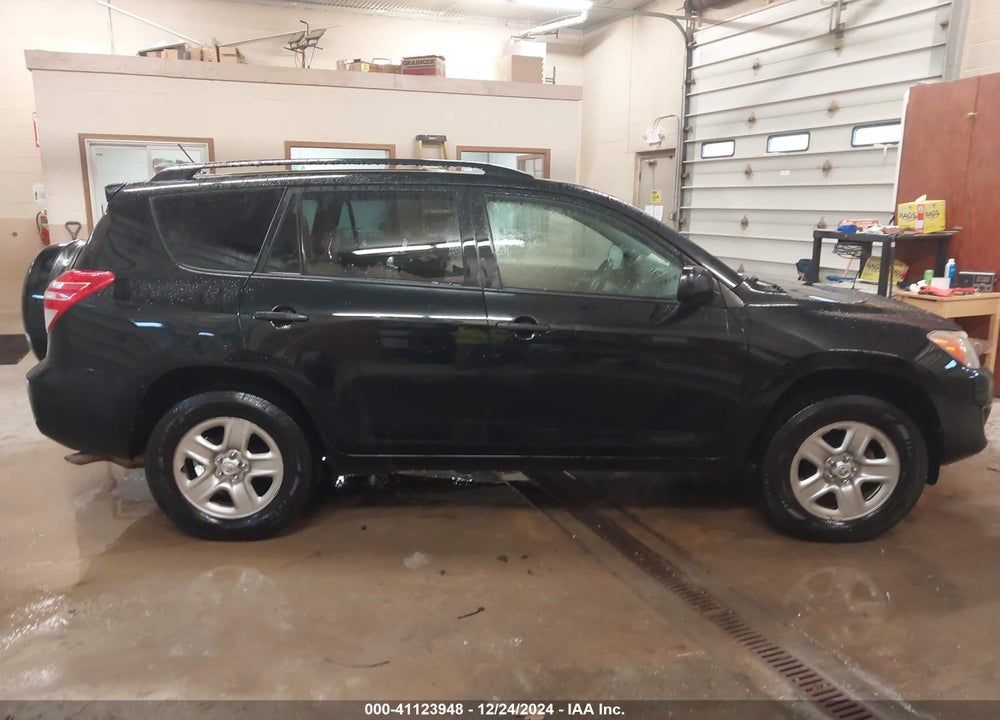 2011 TOYOTA RAV4 VIN: 2T3BF4DV1BW148256