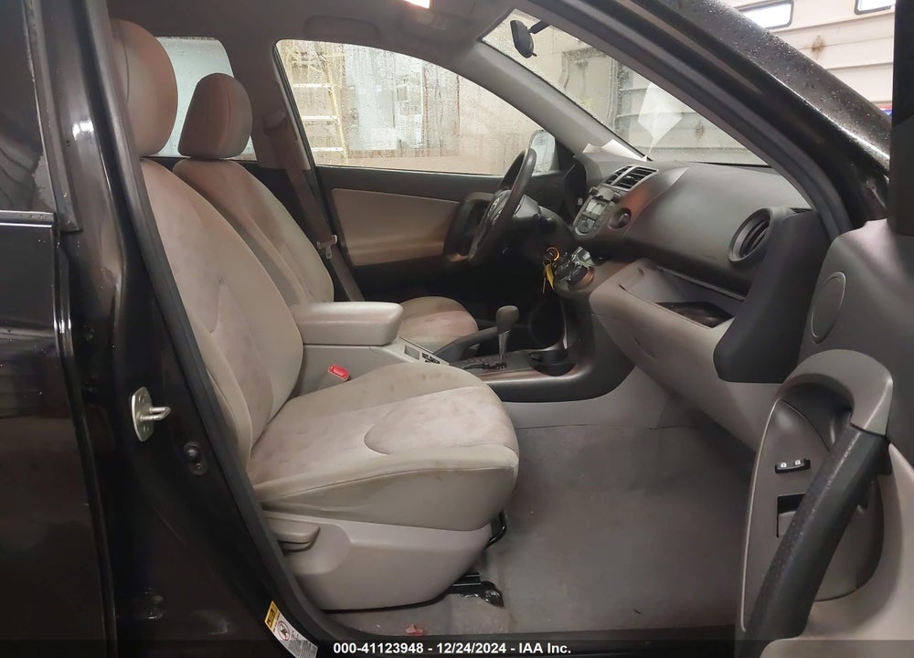 2011 TOYOTA RAV4 VIN: 2T3BF4DV1BW148256