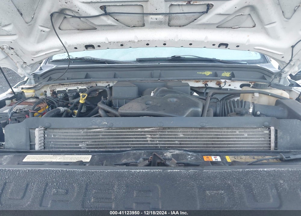 2011 FORD F-250 XL VIN: 1FTBF2B60BEB33593