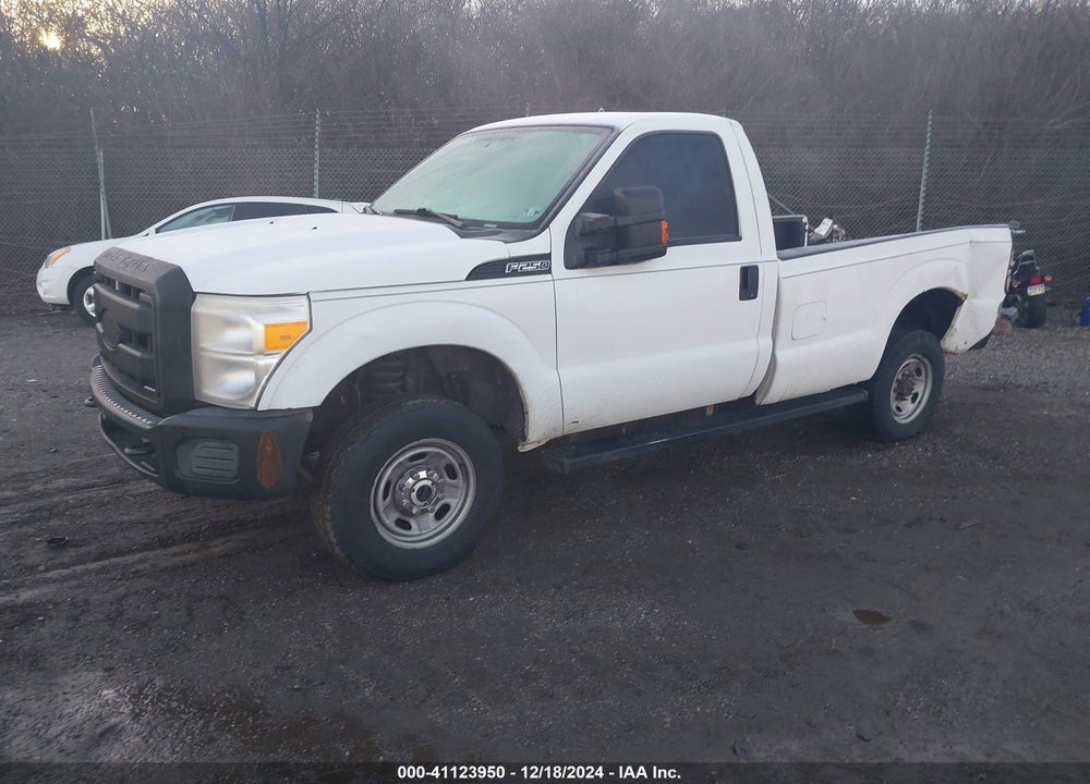 2011 FORD F-250 XL VIN: 1FTBF2B60BEB33593