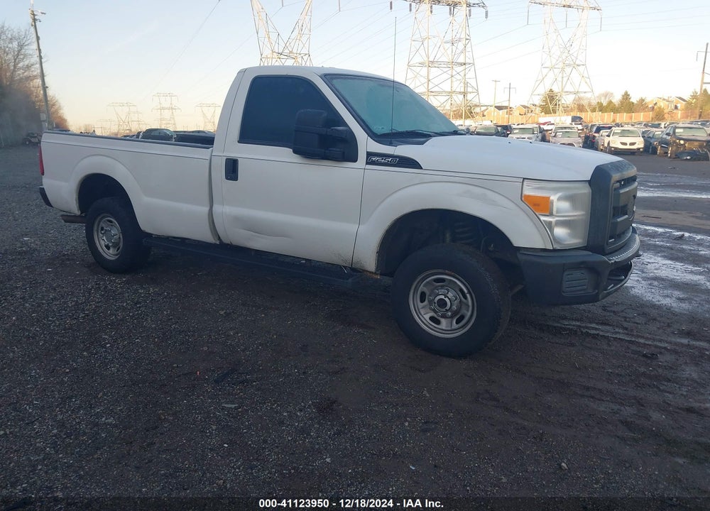 2011 FORD F-250 XL VIN: 1FTBF2B60BEB33593